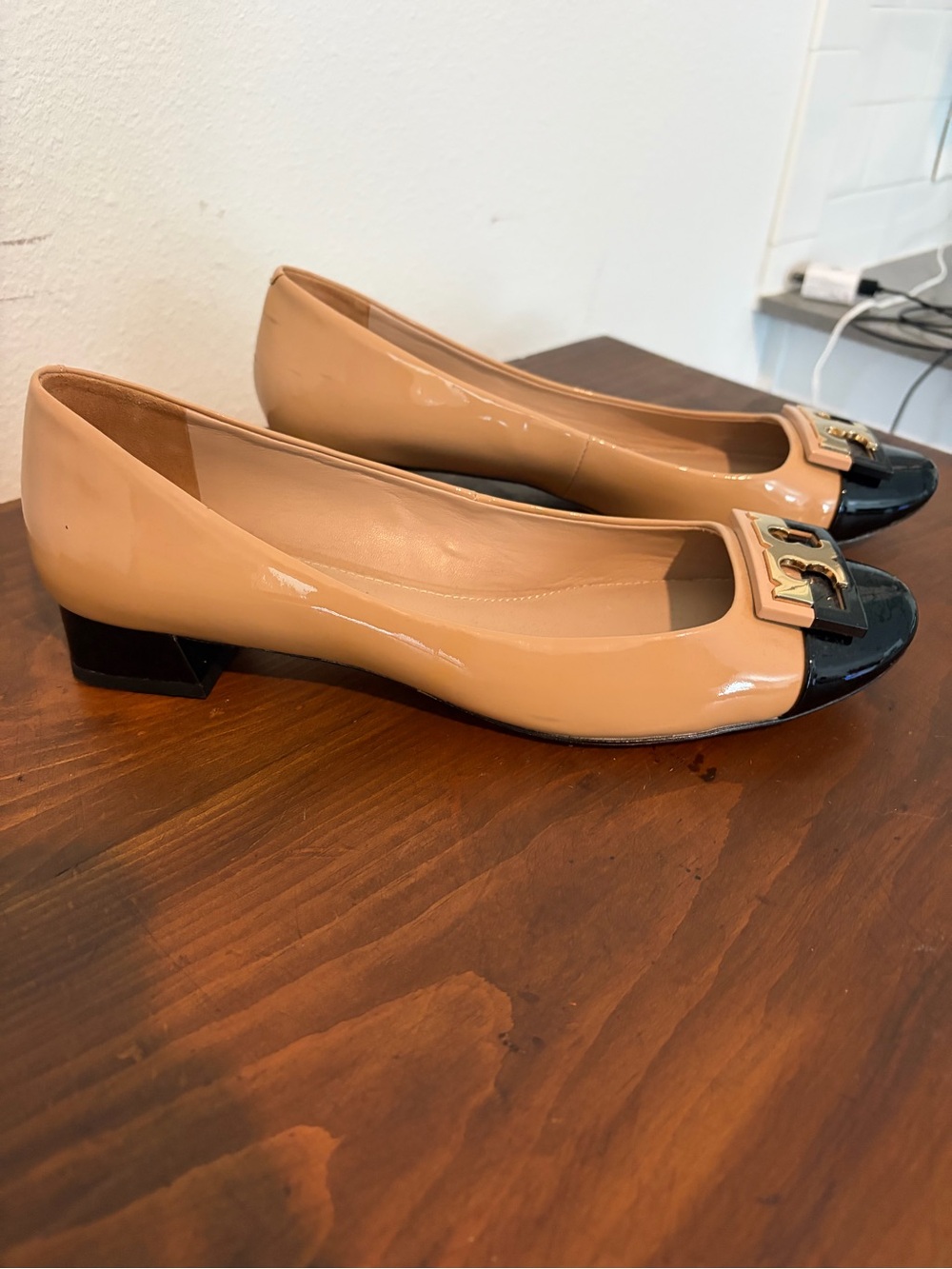 Tory Burch Gigi Beige and Black Cap-Toe 1-inch Heel Shoes